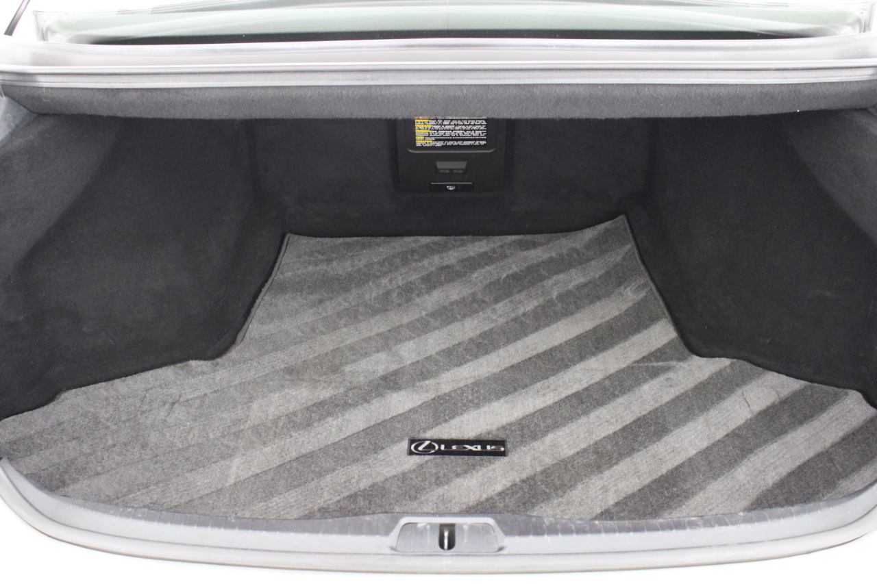 Lexus LS 460 4dr Sdn RWD 2016