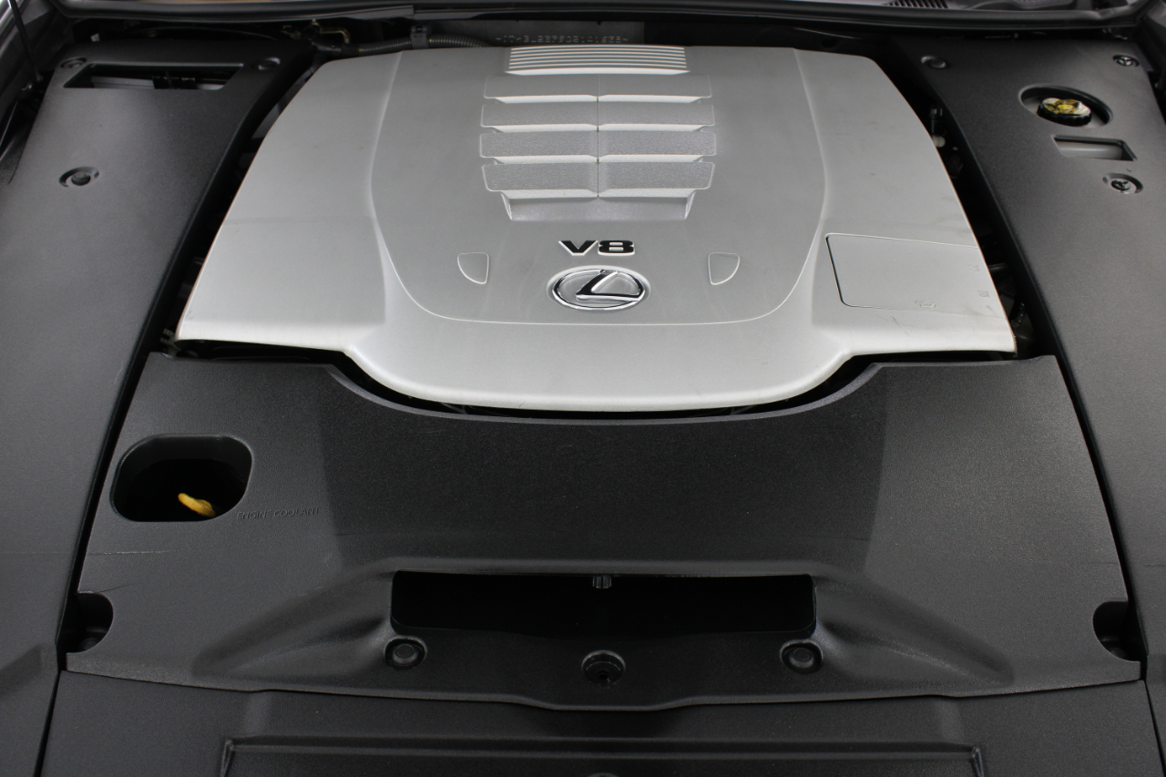 Lexus LS 460 4dr Sdn RWD 2016