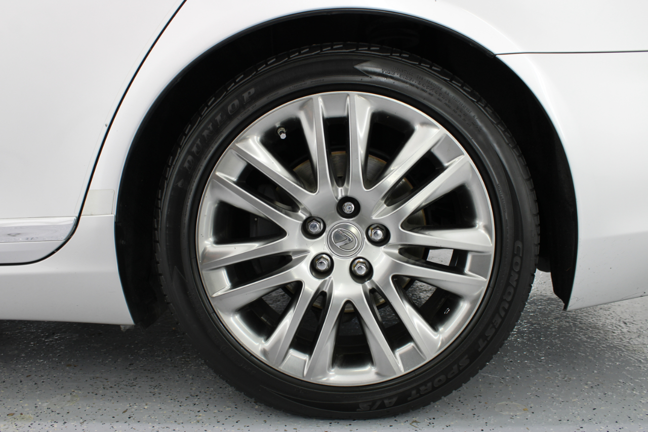 Lexus LS 460 4dr Sdn RWD 2016