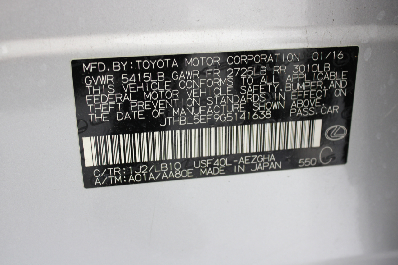 Lexus LS 460 4dr Sdn RWD 2016