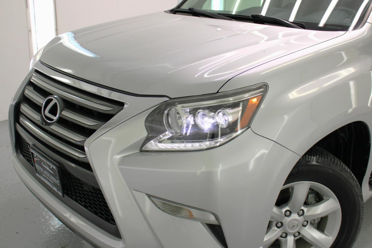 Lexus GX 460 Premium 4D SUV 4WD 2017
