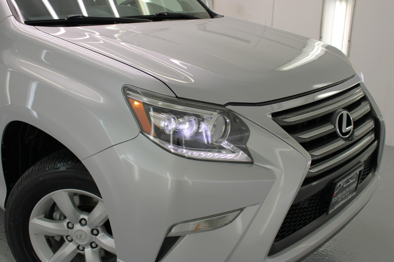 Lexus GX 460 Premium 4D SUV 4WD 2017