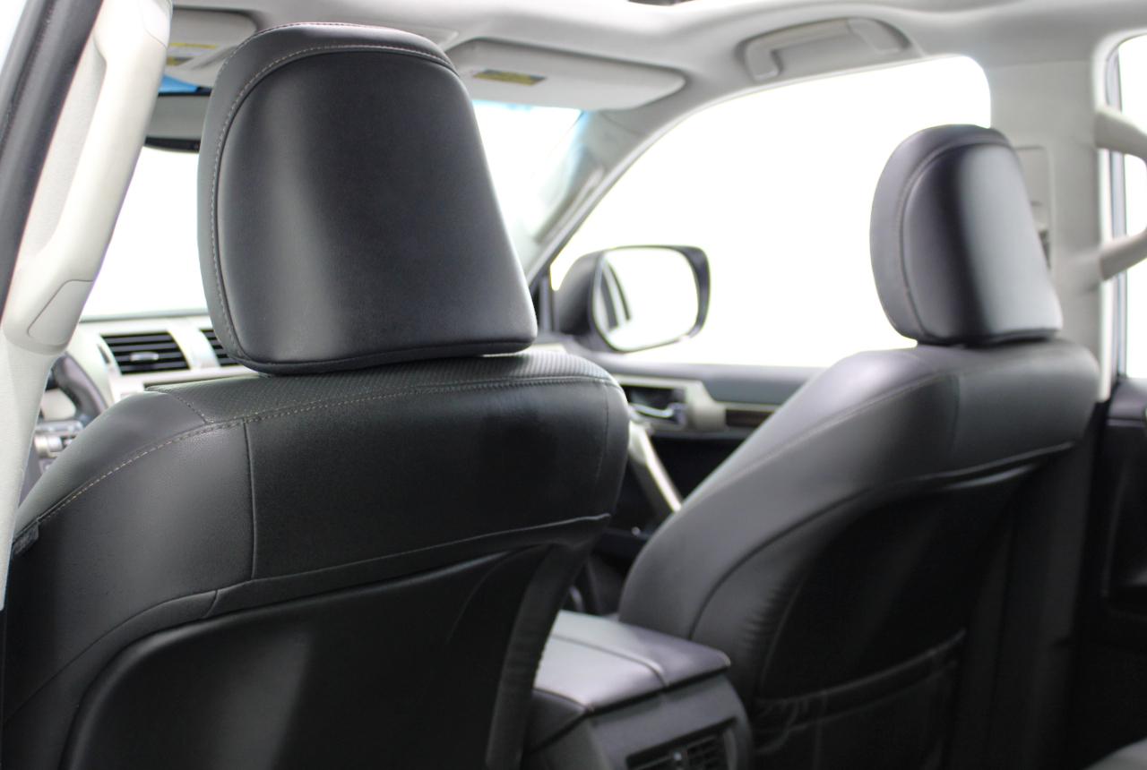 Lexus GX 460 Premium 4D SUV 4WD 2017