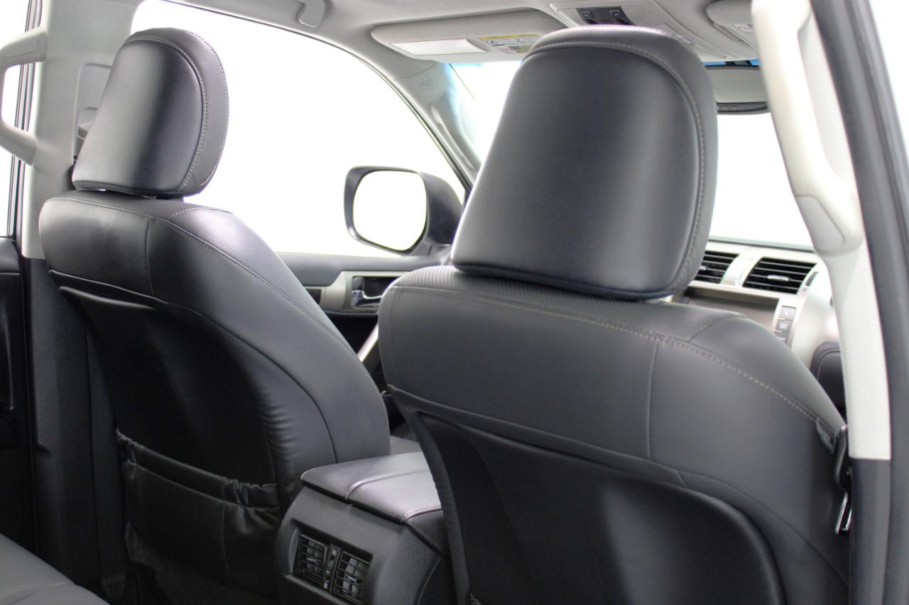 Lexus GX 460 Premium 4D SUV 4WD 2017