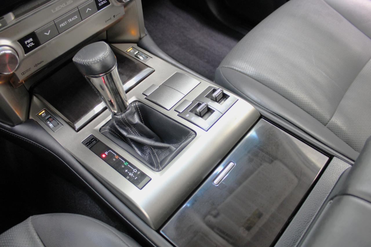 Lexus GX 460 Premium 4D SUV 4WD 2017