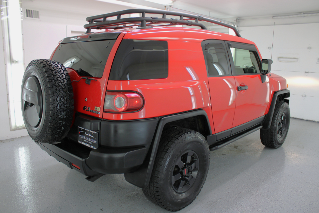 Toyota FJ Cruiser 4WD 4dr Auto (Natl) 2012