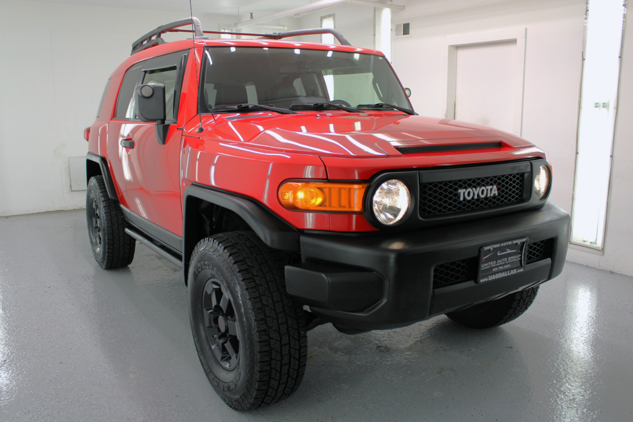 Toyota FJ Cruiser 4WD 4dr Auto (Natl) 2012