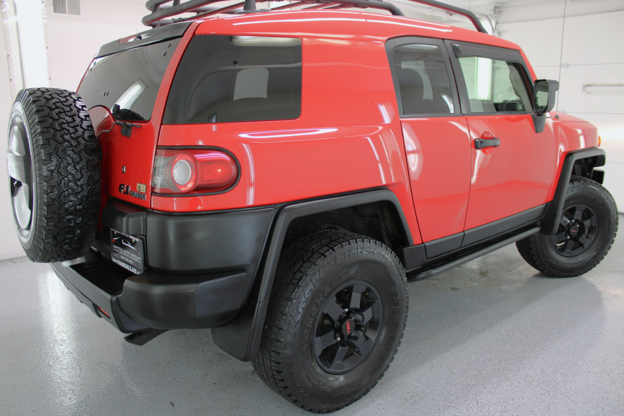 Toyota FJ Cruiser 4WD 4dr Auto (Natl) 2012