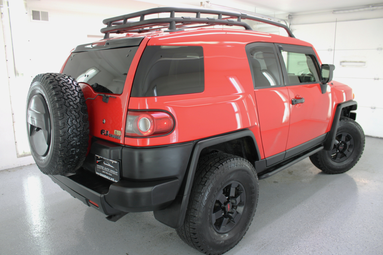 Toyota FJ Cruiser 4WD 4dr Auto (Natl) 2012