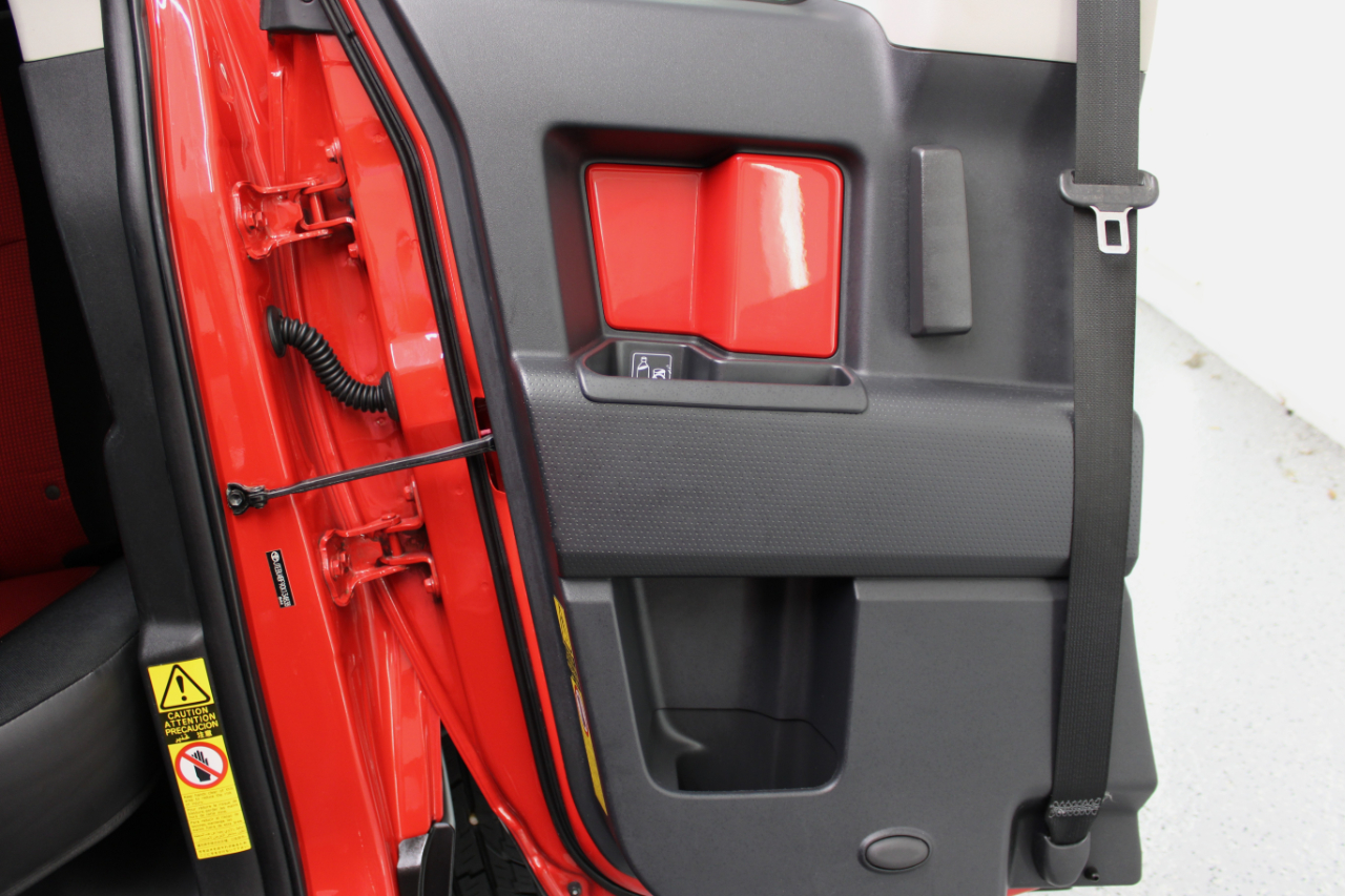 Toyota FJ Cruiser 4WD 4dr Auto (Natl) 2012