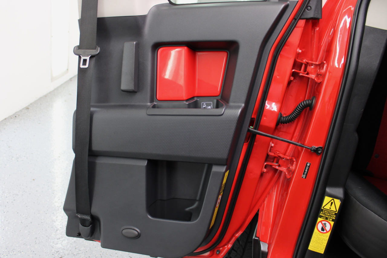 Toyota FJ Cruiser 4WD 4dr Auto (Natl) 2012