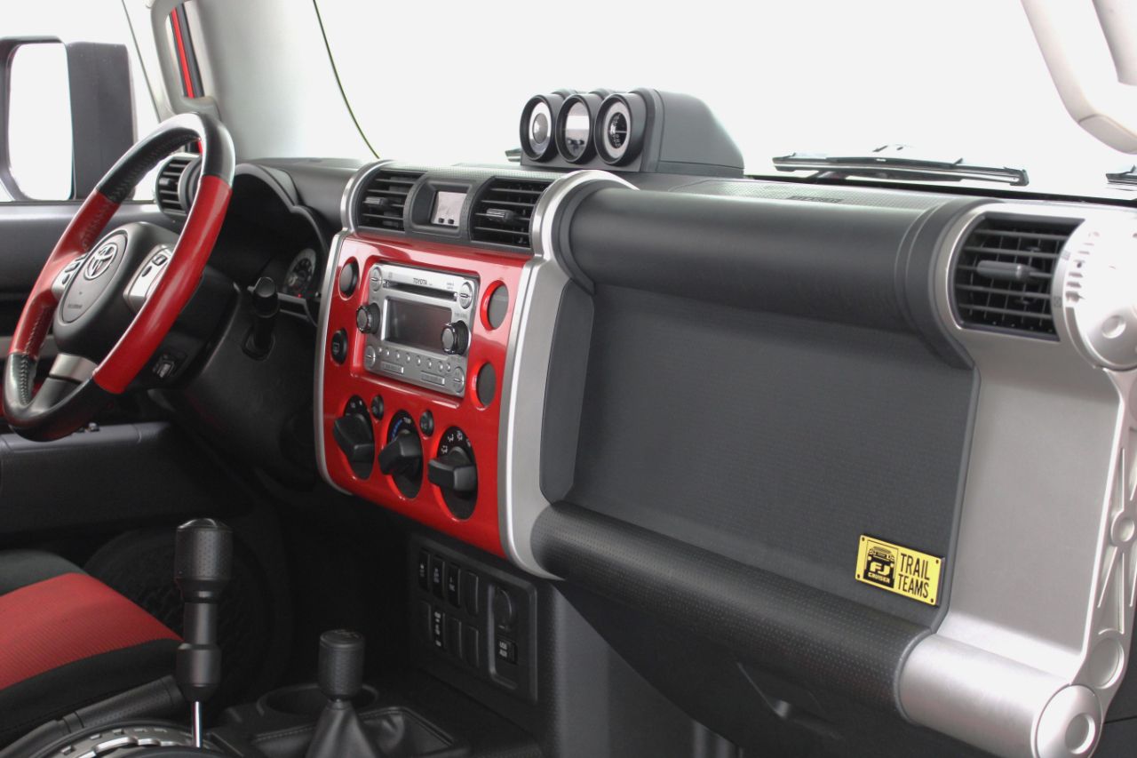 Toyota FJ Cruiser 4WD 4dr Auto (Natl) 2012