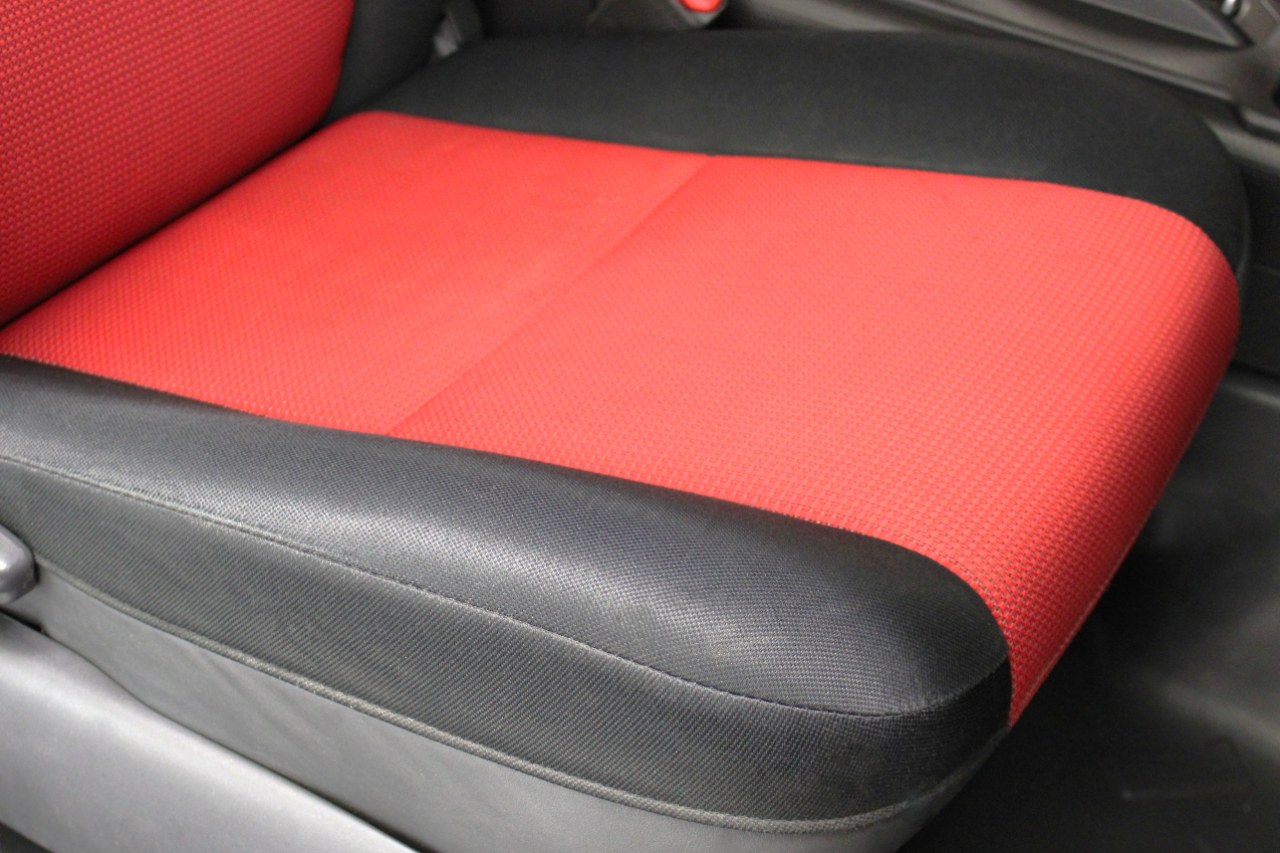 Toyota FJ Cruiser 4WD 4dr Auto (Natl) 2012