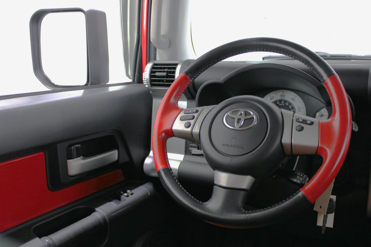 Toyota FJ Cruiser 4WD 4dr Auto (Natl) 2012