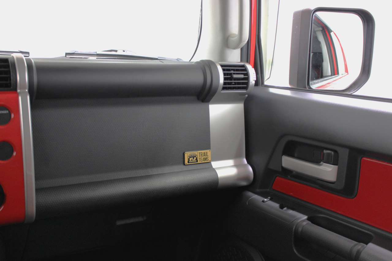 Toyota FJ Cruiser 4WD 4dr Auto (Natl) 2012