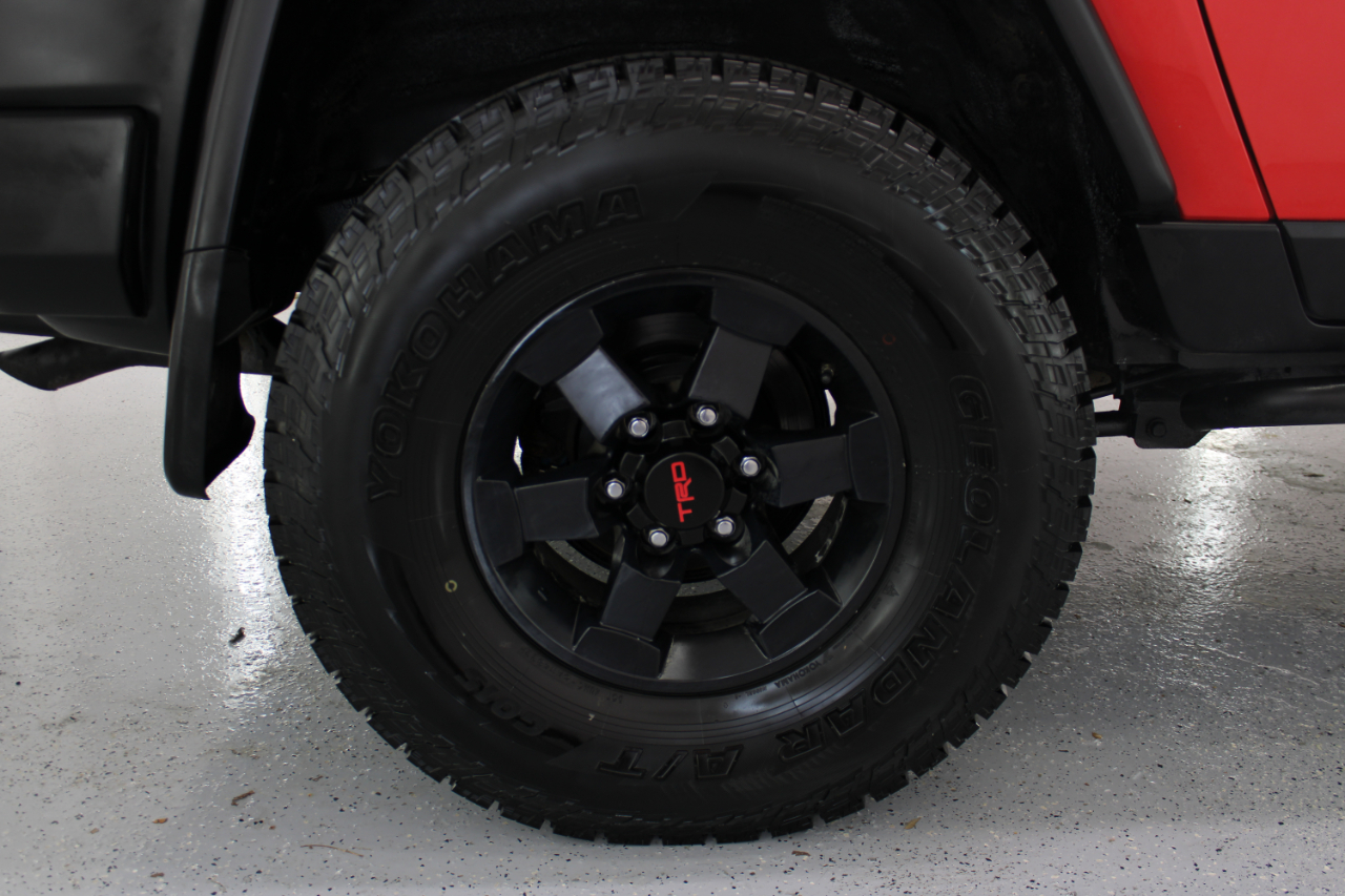 Toyota FJ Cruiser 4WD 4dr Auto (Natl) 2012