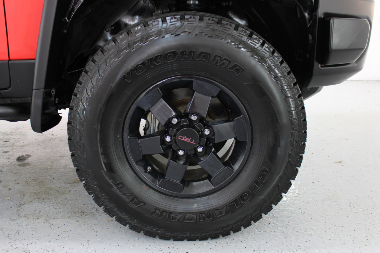 Toyota FJ Cruiser 4WD 4dr Auto (Natl) 2012