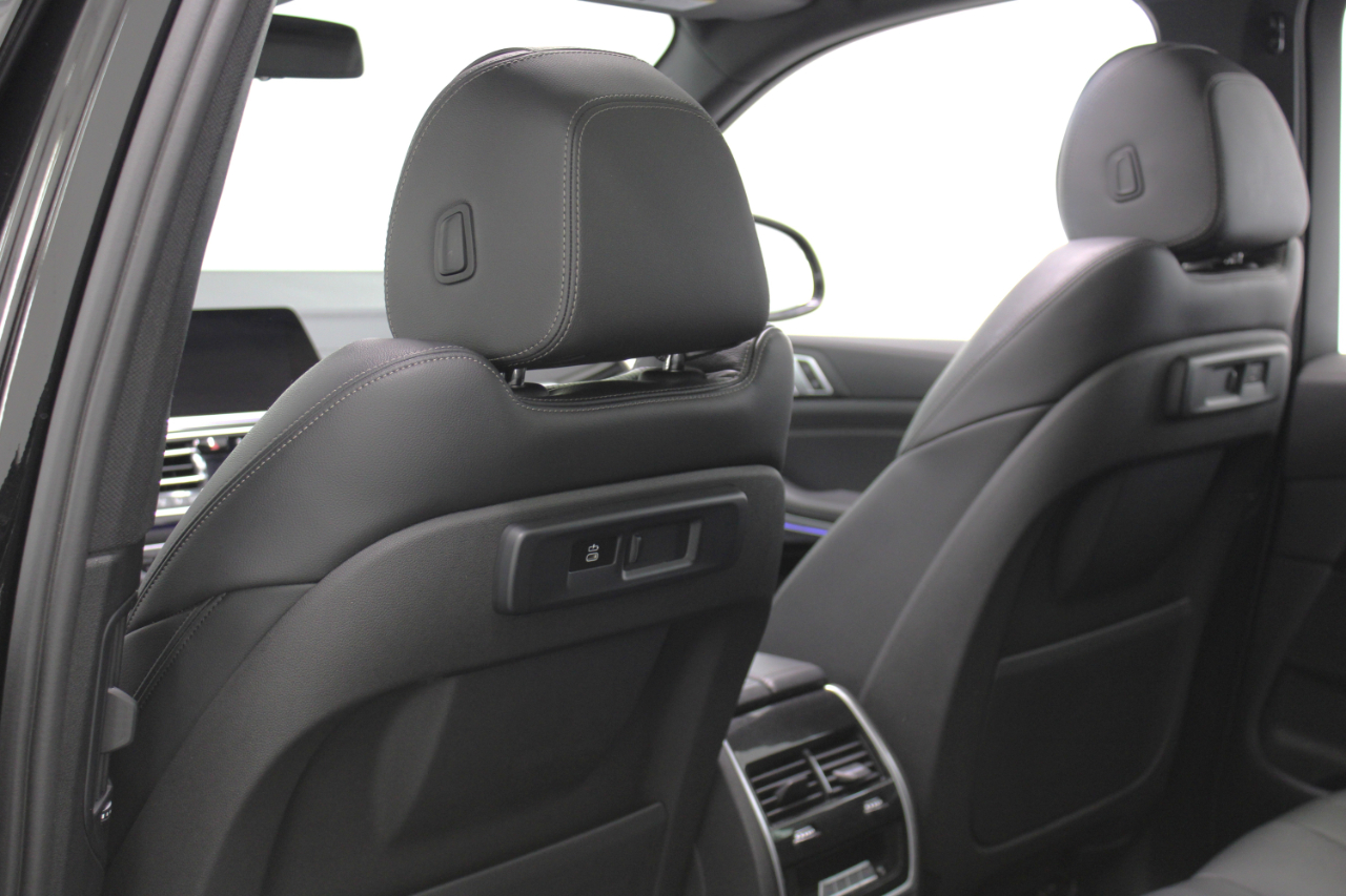 BMW X5 xDrive40i Sports Activity Vehicle 2020