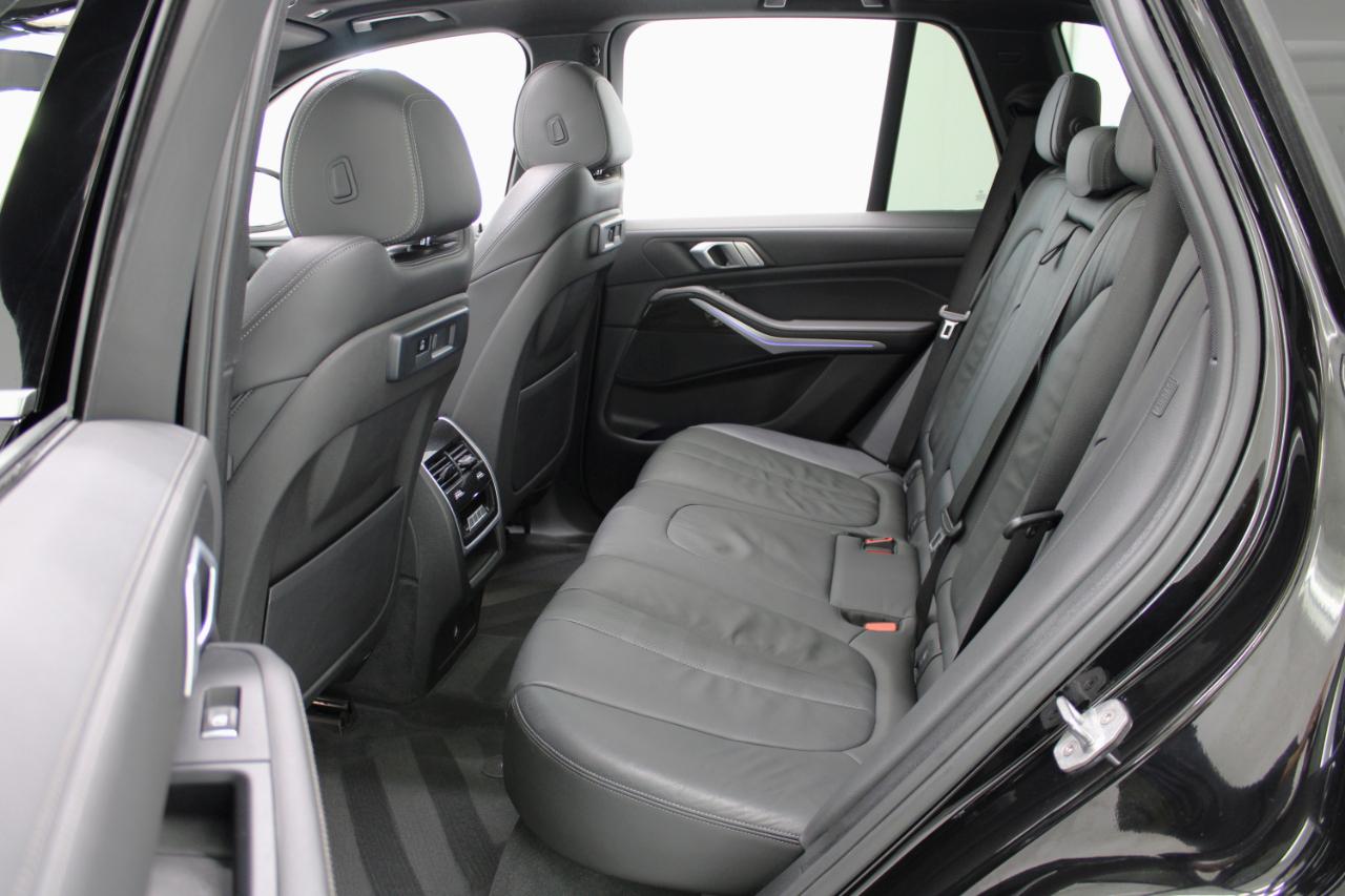 BMW X5 xDrive40i Sports Activity Vehicle 2020