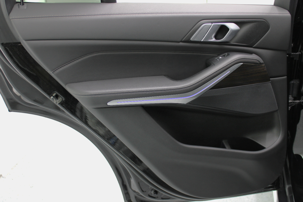 BMW X5 xDrive40i Sports Activity Vehicle 2020