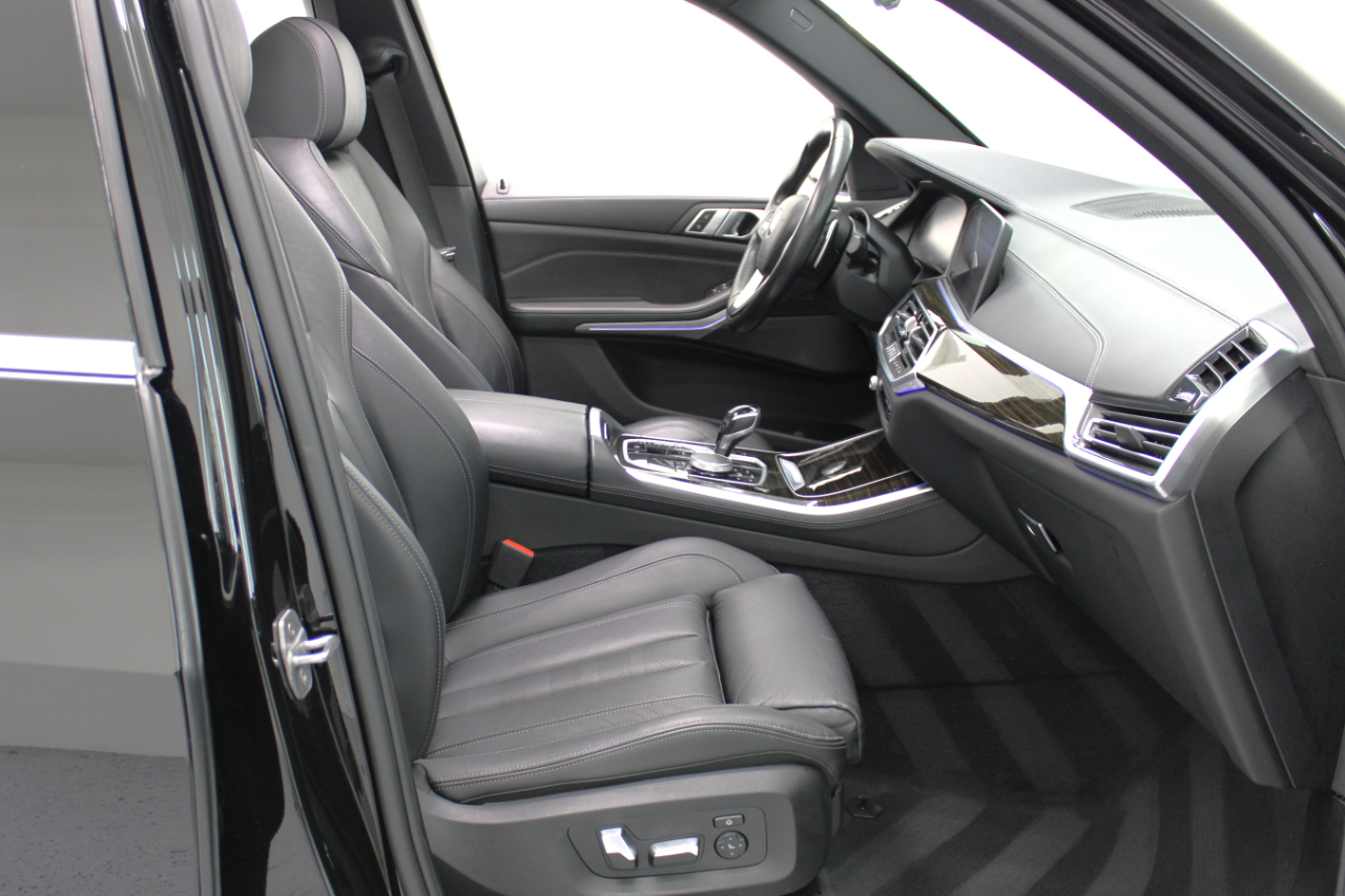 BMW X5 xDrive40i Sports Activity Vehicle 2020