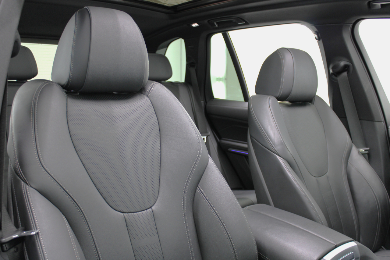 BMW X5 xDrive40i Sports Activity Vehicle 2020