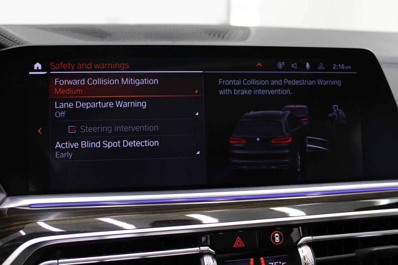 BMW X5 xDrive40i Sports Activity Vehicle 2020