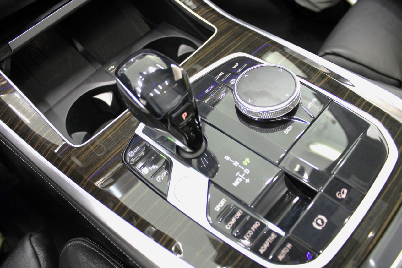 BMW X5 xDrive40i Sports Activity Vehicle 2020