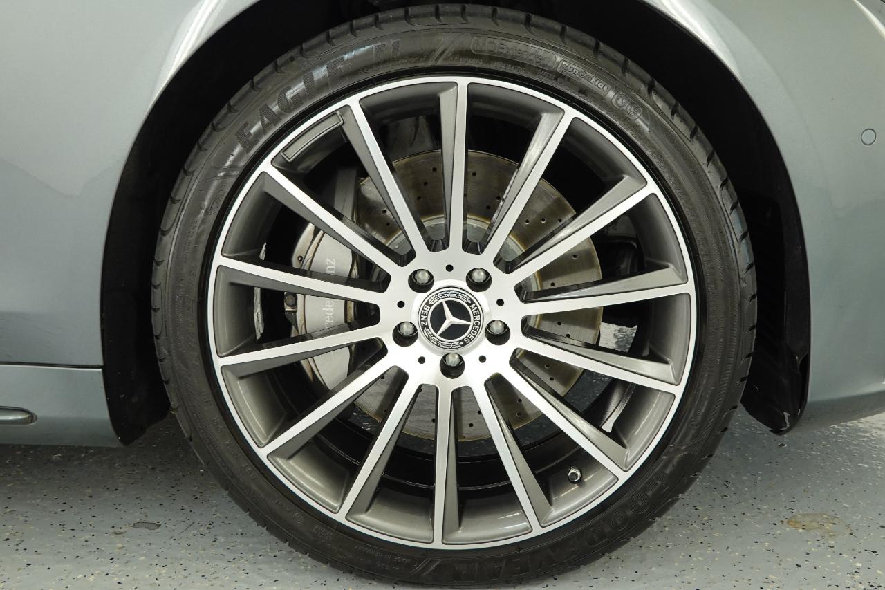 Mercedes-Benz S-Class S 550 Sedan 2017