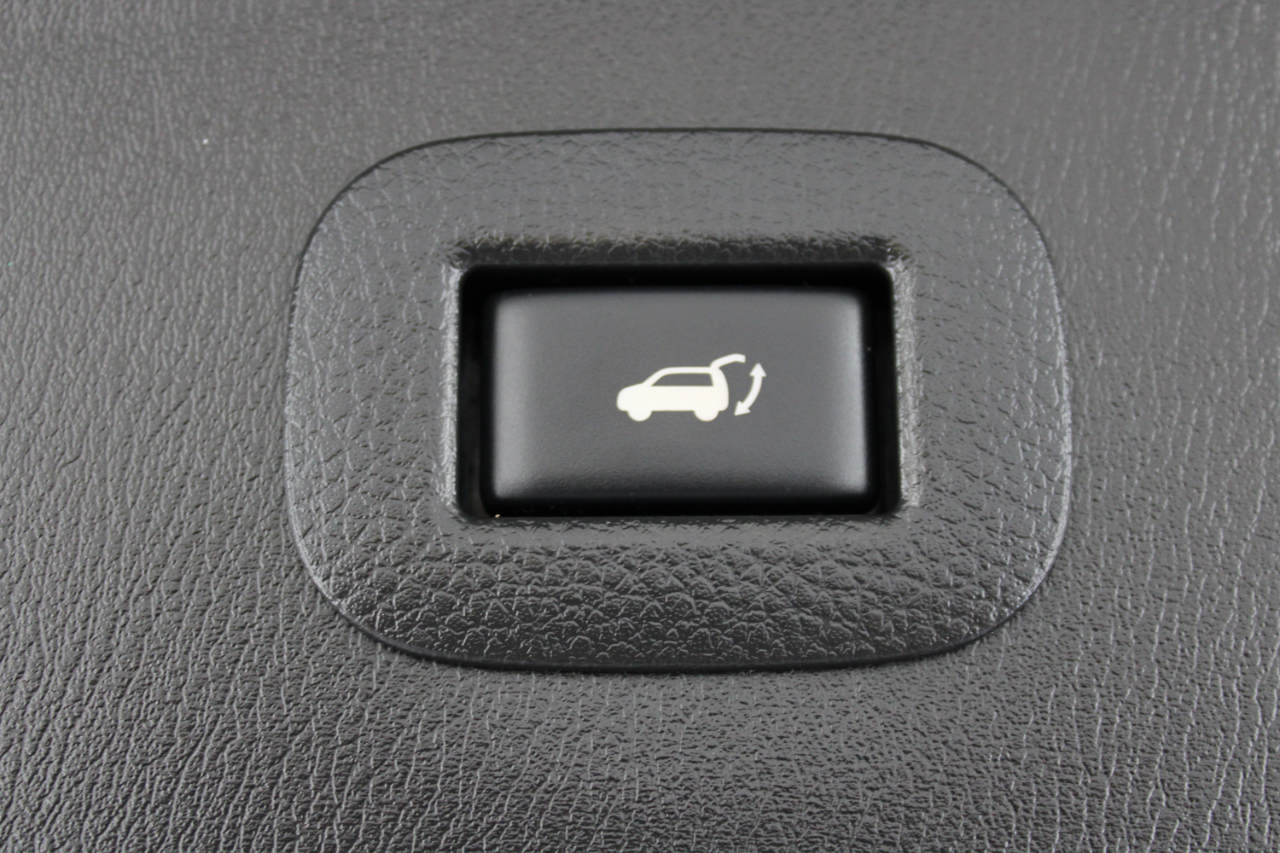 Nissan Armada 4x2 SL 2019