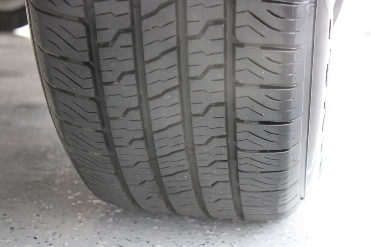 Nissan Armada 4x2 SL 2019