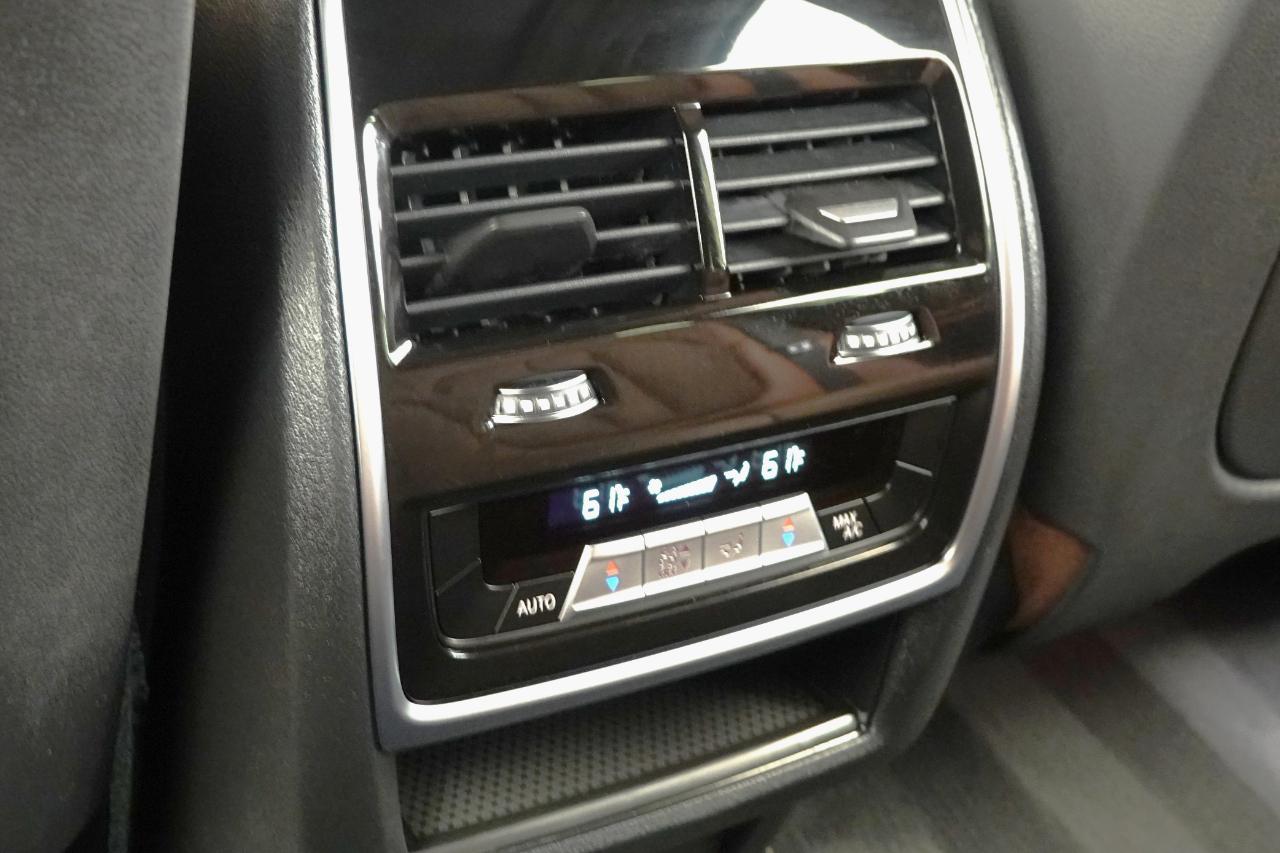 BMW X5 xDrive40i Sports Activity Vehicle 2019