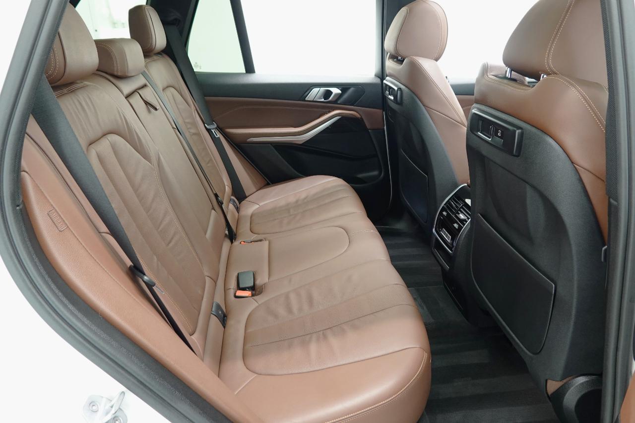 BMW X5 xDrive40i Sports Activity Vehicle 2019