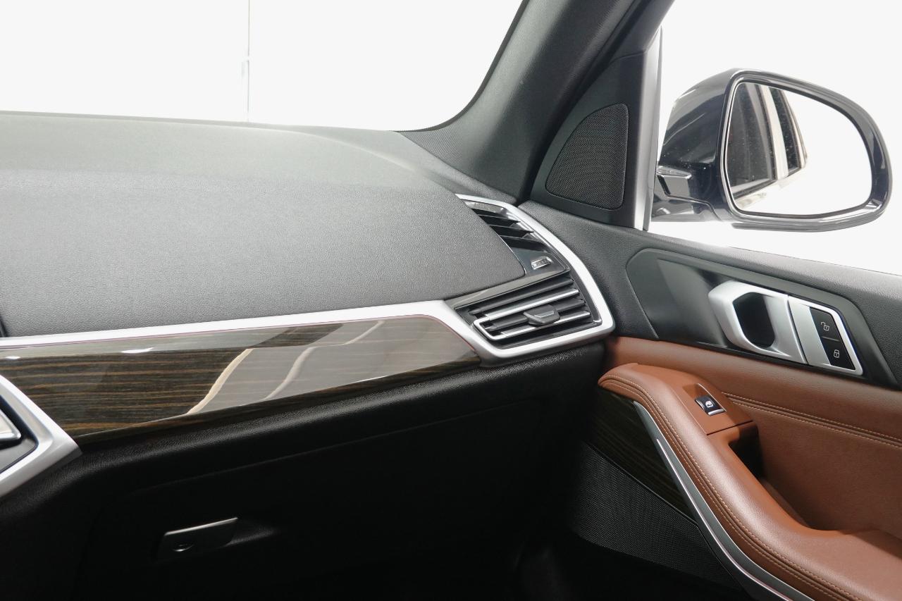 BMW X5 xDrive40i Sports Activity Vehicle 2019