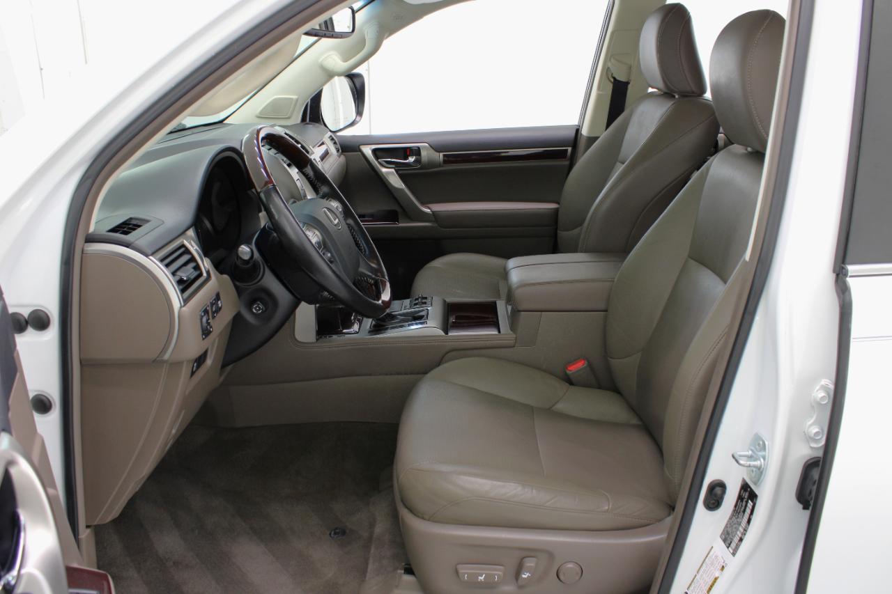 Lexus GX 460 Premium 4D SUV 4WD 2017