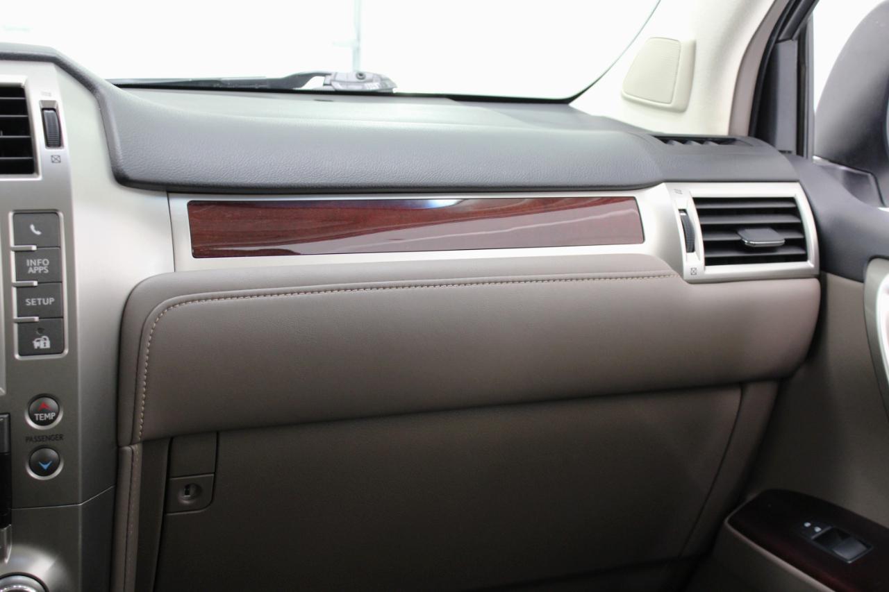 Lexus GX 460 Premium 4D SUV 4WD 2017