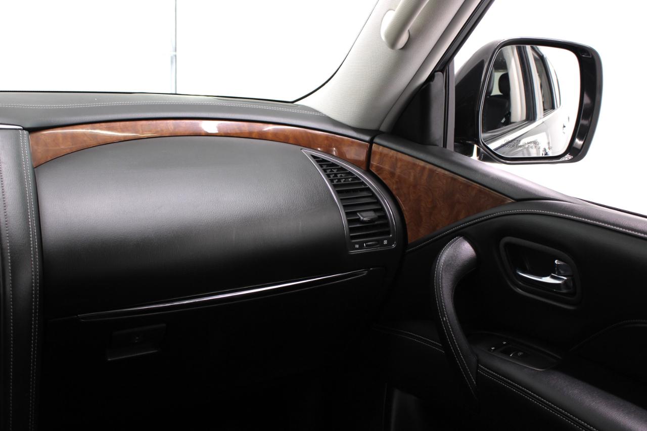 Infiniti QX80 LUXE AWD 2019