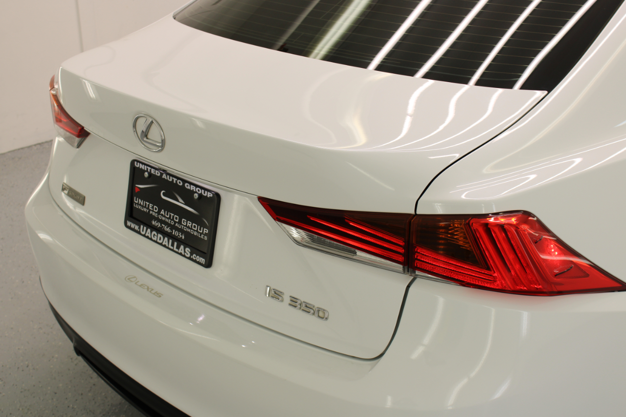 Lexus IS 350 F Sport 4D Sedan 2019