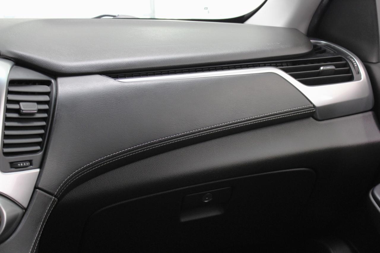 Chevrolet Tahoe 4WD 4dr Premier 2019