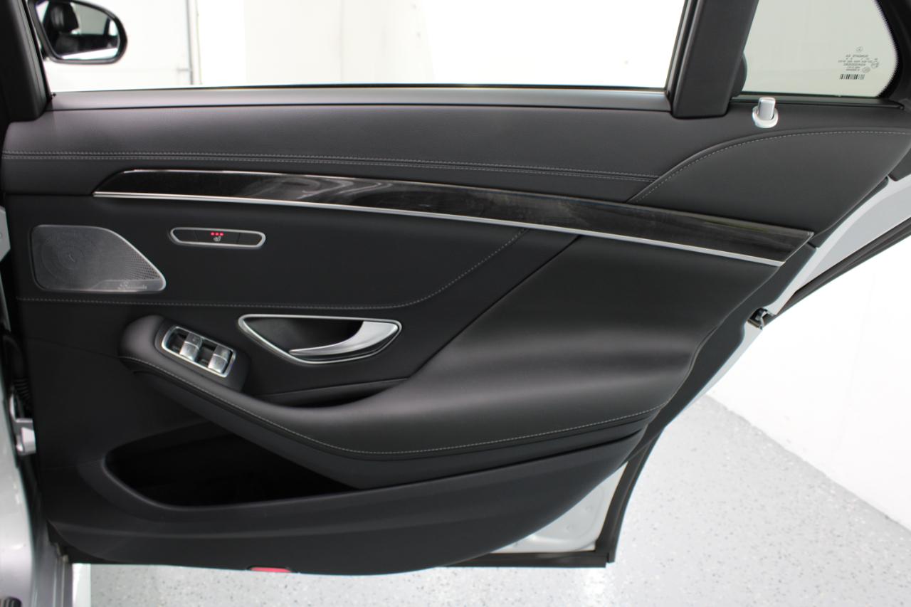 Mercedes-Benz S-Class S 560 Sedan 2019