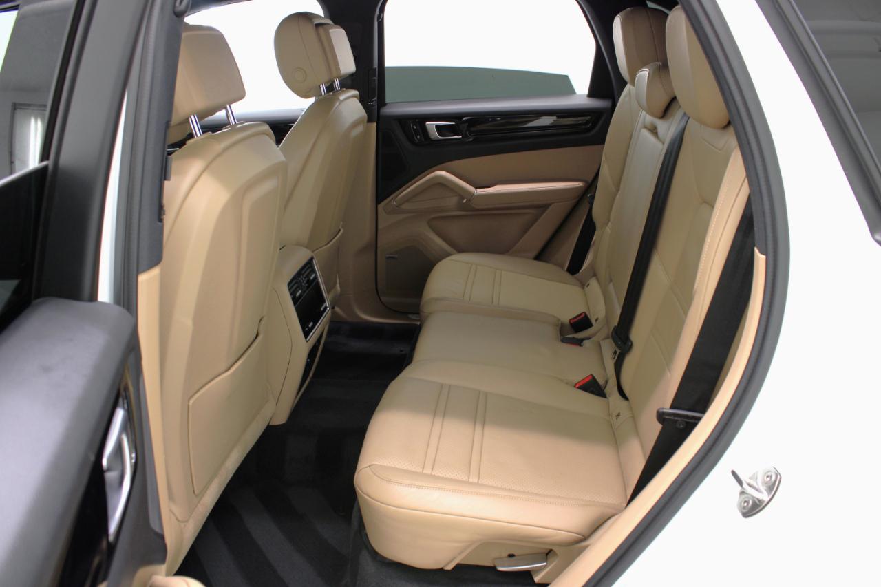 Porsche Cayenne AWD 2019