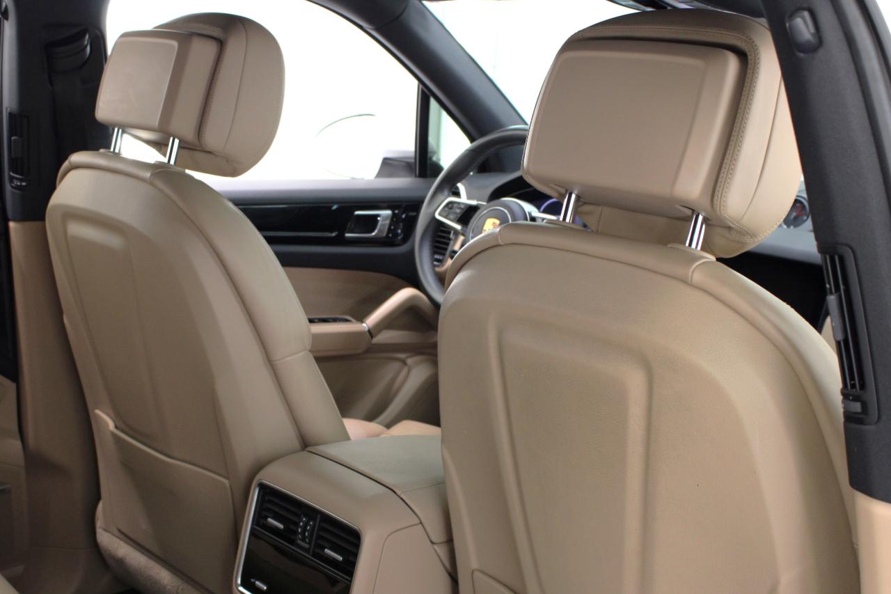 Porsche Cayenne AWD 2019