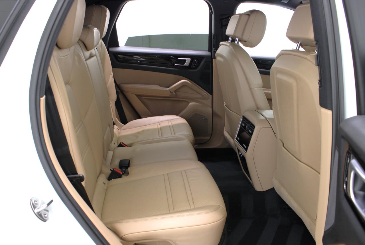 Porsche Cayenne AWD 2019