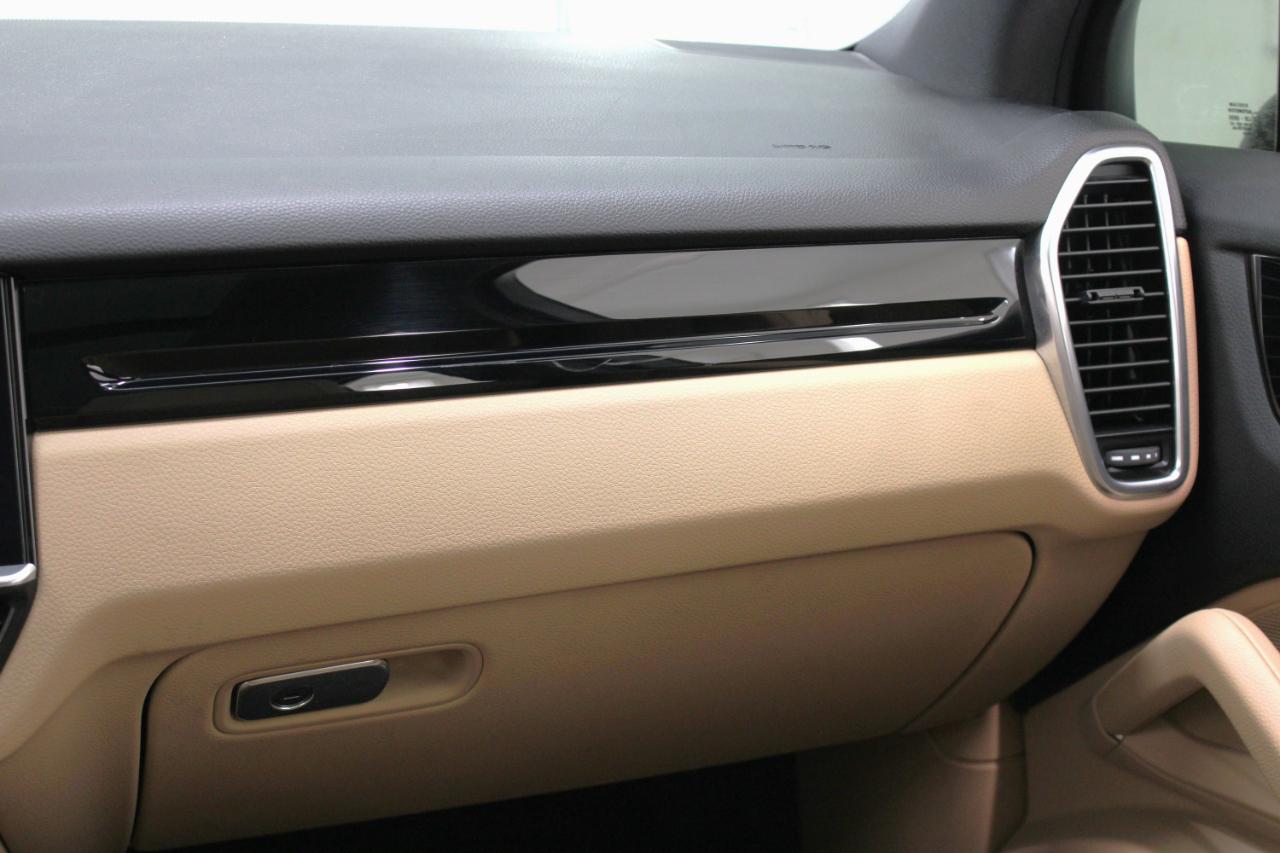 Porsche Cayenne AWD 2019