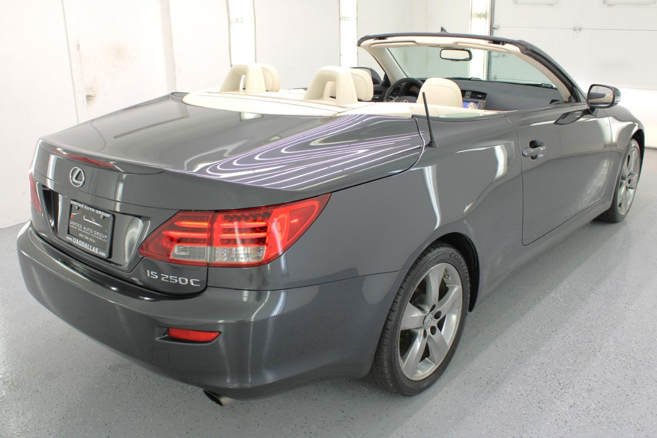 Lexus IS 250C 2dr Conv Auto 2011