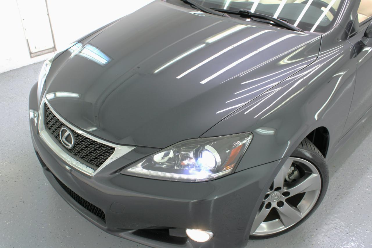 Lexus IS 250C 2dr Conv Auto 2011
