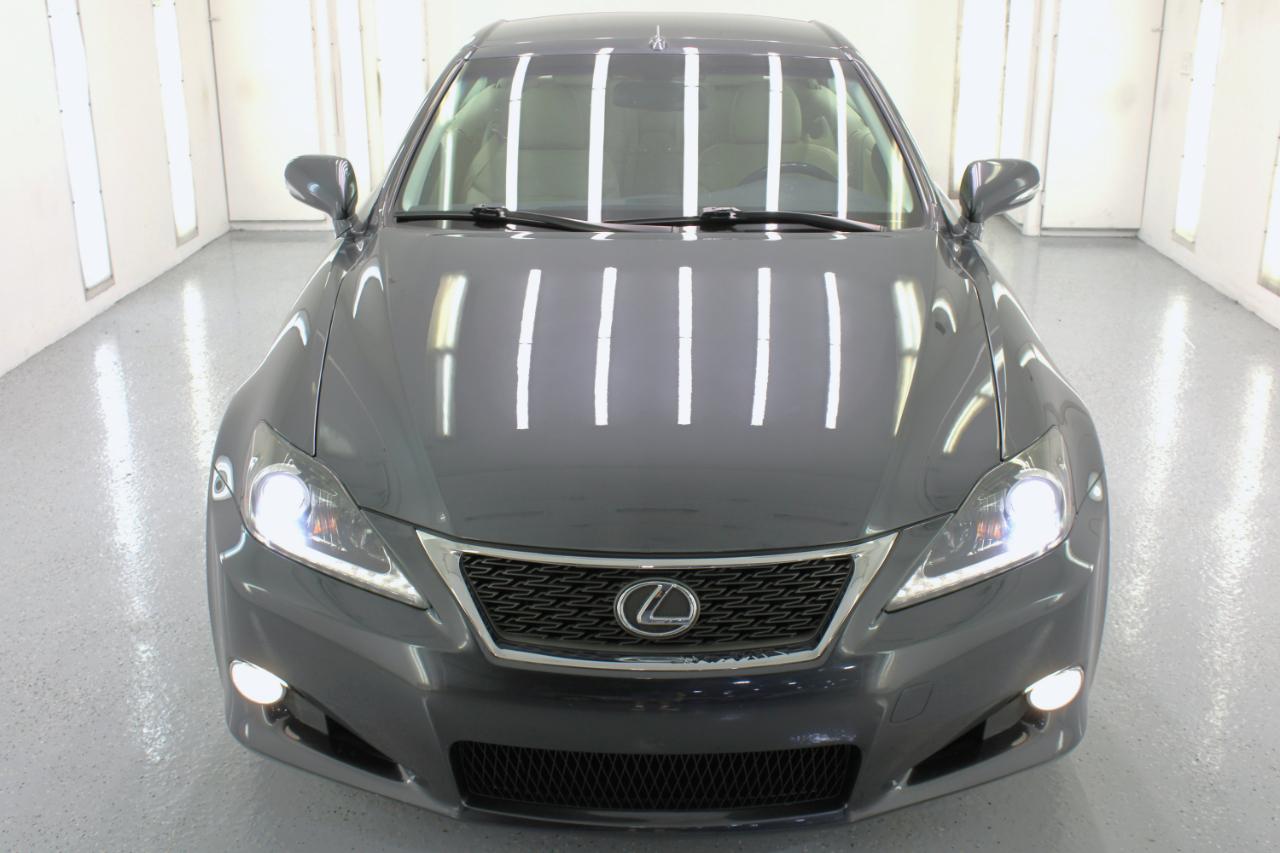 Lexus IS 250C 2dr Conv Auto 2011