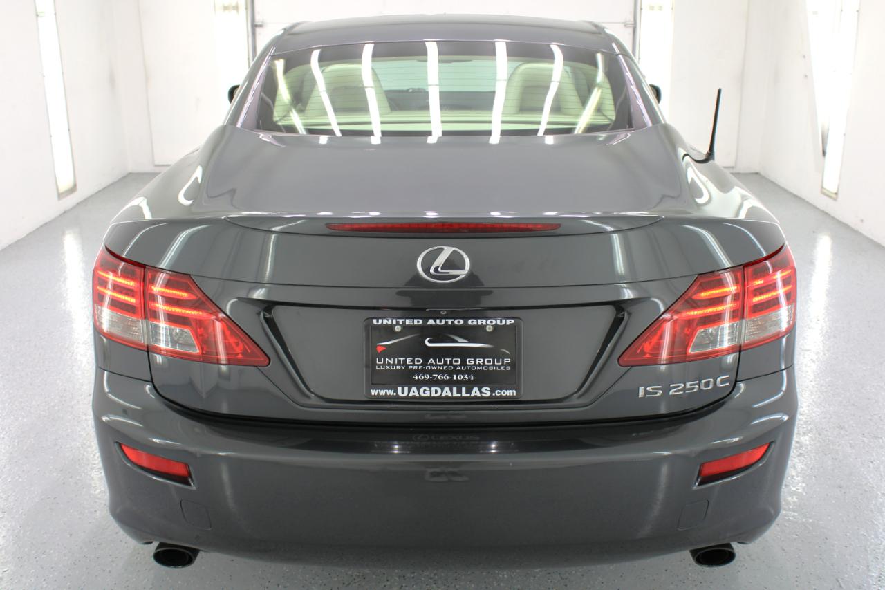 Lexus IS 250C 2dr Conv Auto 2011