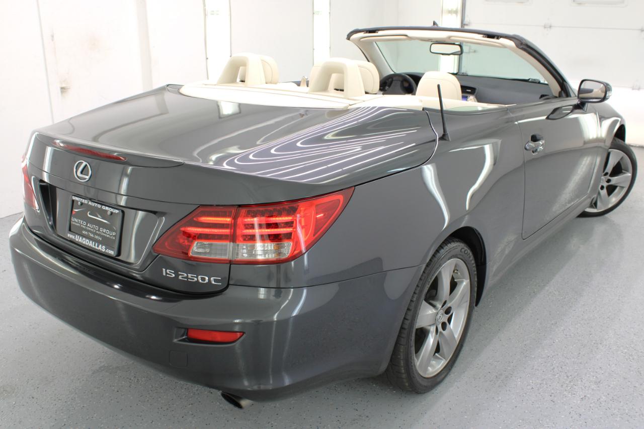 Lexus IS 250C 2dr Conv Auto 2011