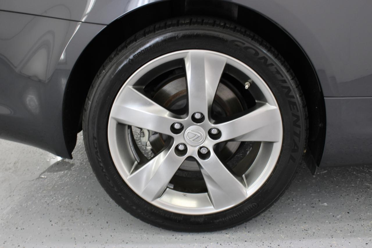 Lexus IS 250C 2dr Conv Auto 2011